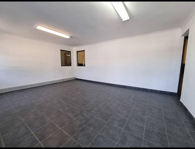 317M² WAREHOUSE TO LET IN ATLAS GARDENS